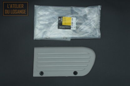 Bandeau de protection d'aile avant droite