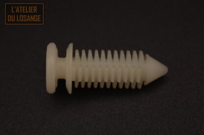 Agrafe plastique diamètre 8 – Image 2