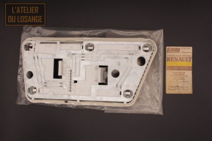 Platine de feu arrière gauche – Image 2