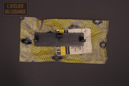 Monogramme Turbo-D de calandre – Image 3