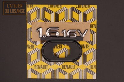 Monogramme d'aile avant droite 1.6 16V
