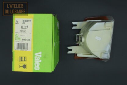 Clignotant avant gauche bicolore Seima 10560 en emballage Valeo – Image 3