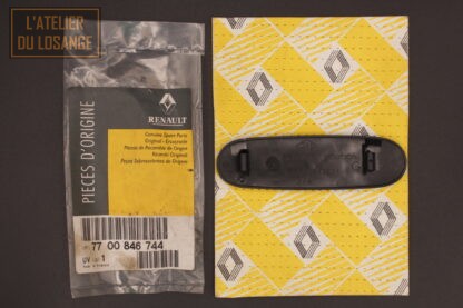Monogramme RXE de porte avant gauche – Image 2