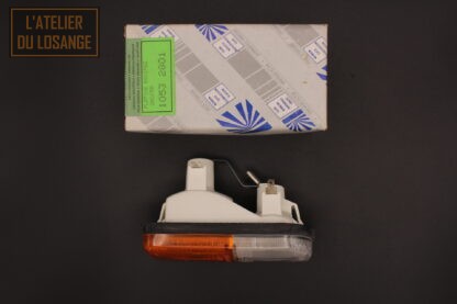 Clignotant avant droit Seima 10530D bicolore – Image 3